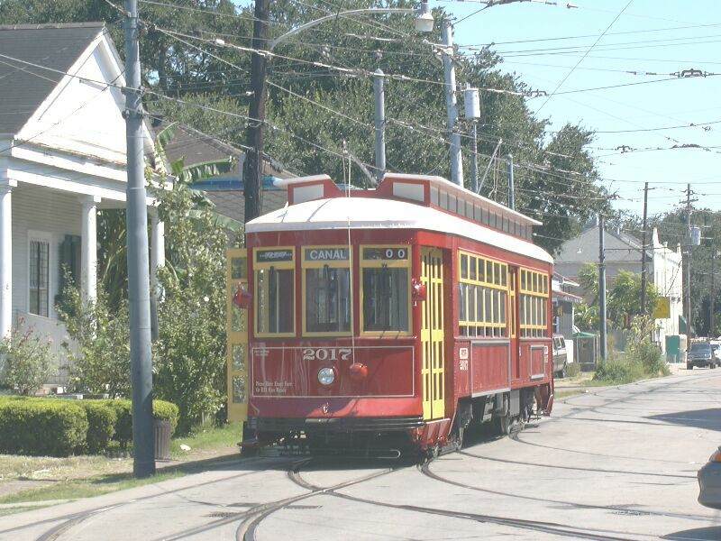 PT2000 streetcar