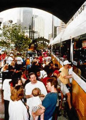 Dallas LRT passengers