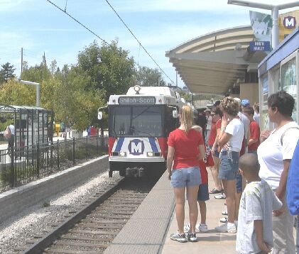 St. Louis LRT pax